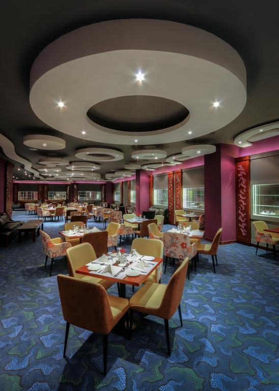 Premier 4* Manama